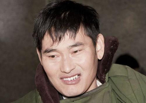 大衣哥吃瓜群众,揭秘娱乐圈背后的故事