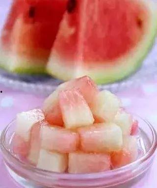 想拧个瓜吃,轻松拧开，尽享瓜果清凉