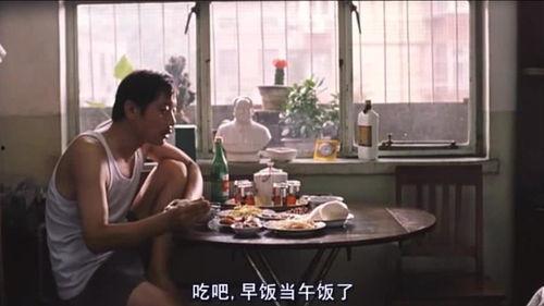 葛优躺着吃瓜,演绎休闲生活新风尚