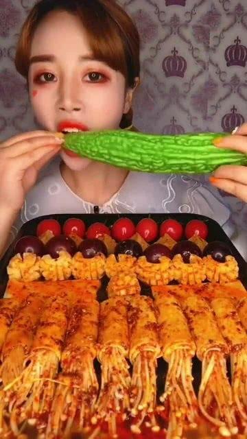 吃蜜瓜的小仙子,蜜瓜仙子的甜蜜奇遇 第2张 吃蜜瓜的小仙子,蜜瓜仙子的甜蜜奇遇 第2张